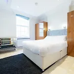 Hyde Park Place